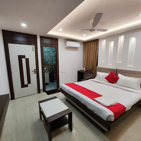 Hotel Rudraksha Inn Диогар Екстериор снимка